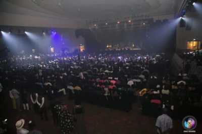 celebrities-storm-asa-live-in-lagos-concert-photos-7