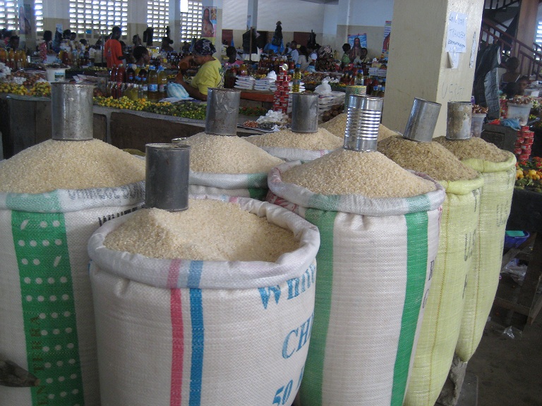 FG Blocks 571,000 Tonnes Of Foreign Rice From Entering Nigeria